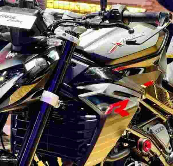 Pulsar भी फैल है न्यू लॉन्च Hero Xtreme 250R बाइक के आगे, फीचर्स के साथ माइलेज भी शानदार