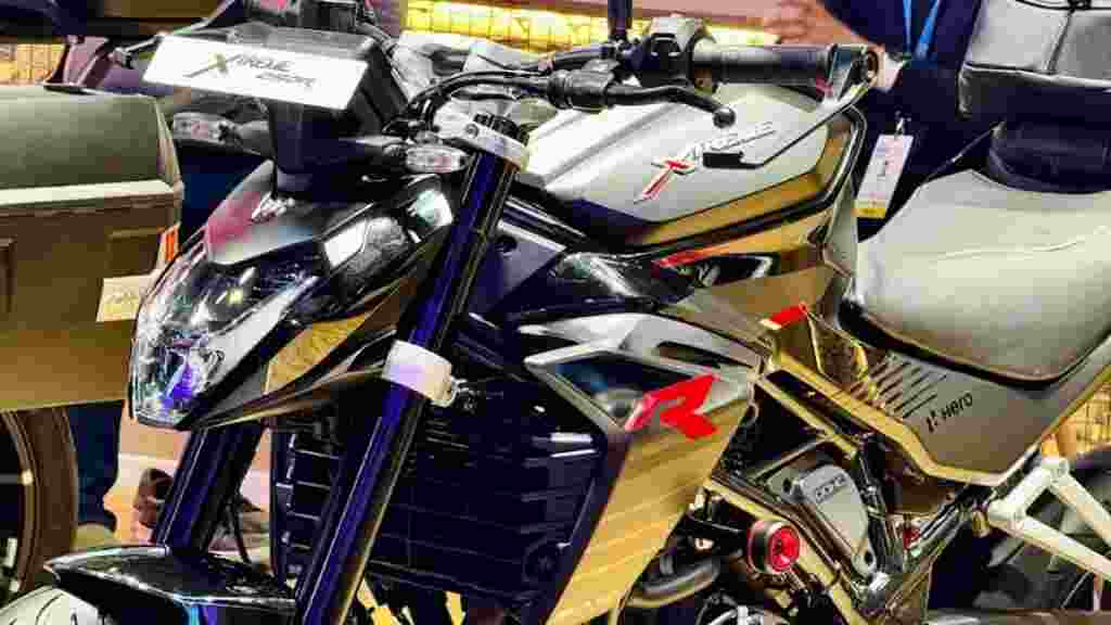 Pulsar भी फैल है न्यू लॉन्च Hero Xtreme 250R बाइक के आगे, फीचर्स के साथ माइलेज भी शानदार