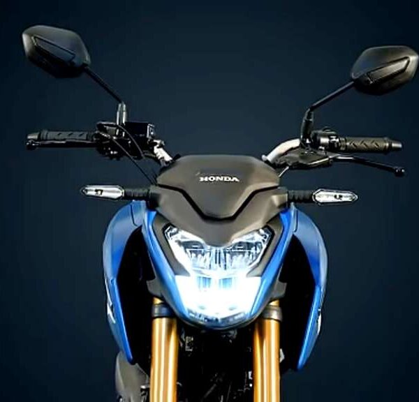 Honda Hornet 2.0 : होंडा हॉरनेट 2.0 लॉन्च 130km टॉप स्पीड के साथ इतनी होगी कीमत